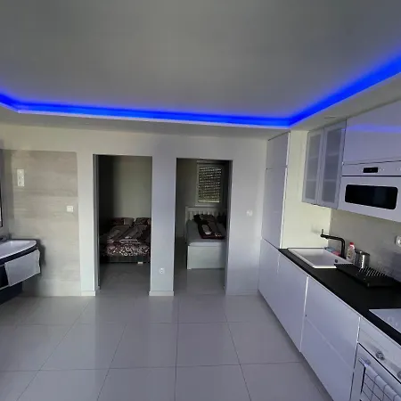 Kedvenc Apartman Σίοφοκ
